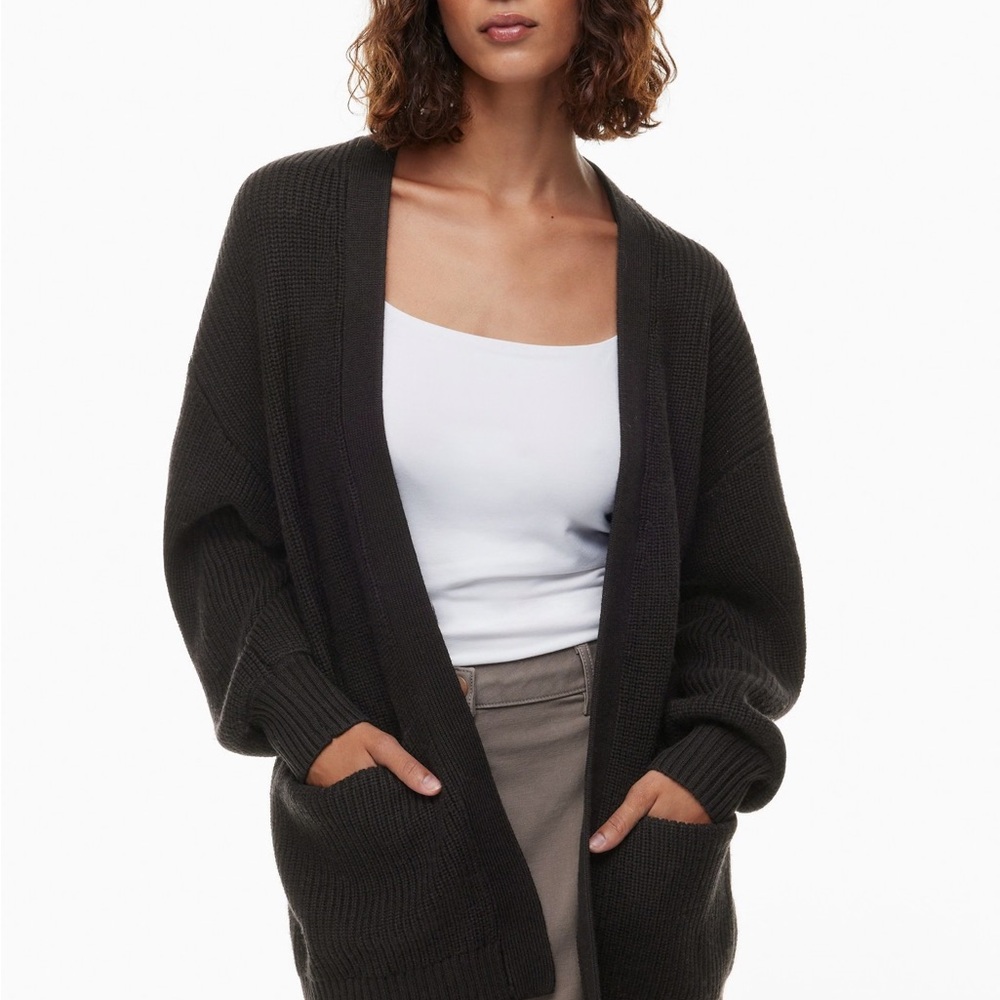 Wilfred Unwind Cardigan - black